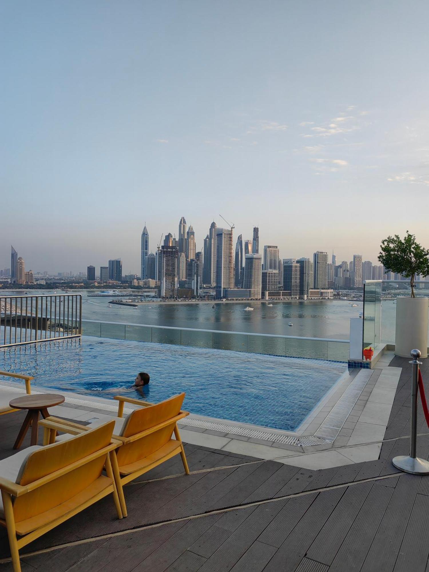 7 Palm Jumeirah Dubai Exteriör bild