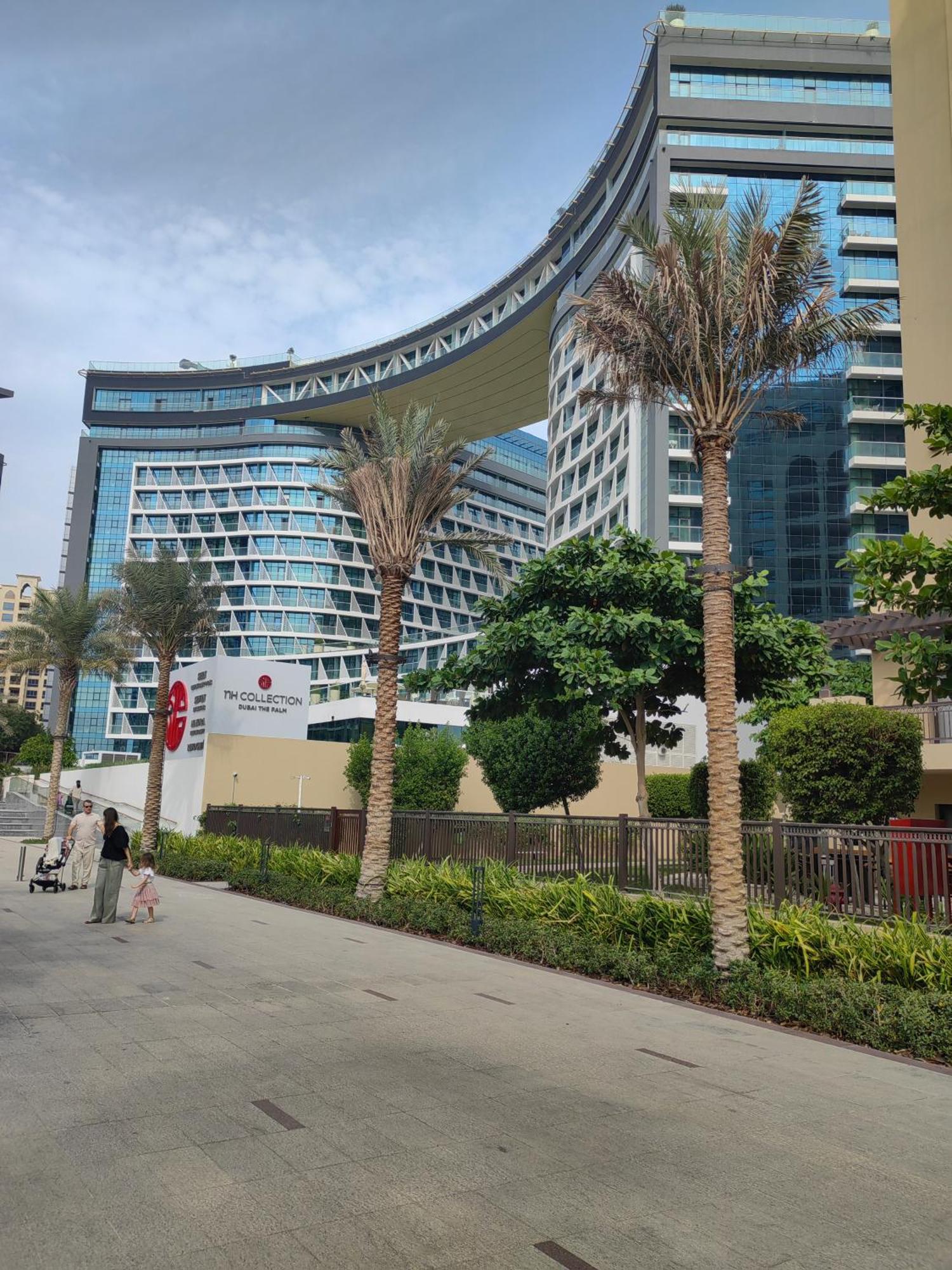 7 Palm Jumeirah Dubai Exteriör bild