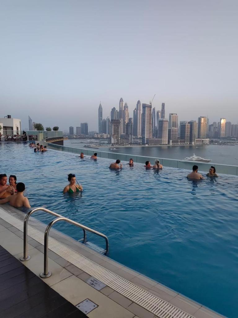 7 Palm Jumeirah Dubai Exteriör bild